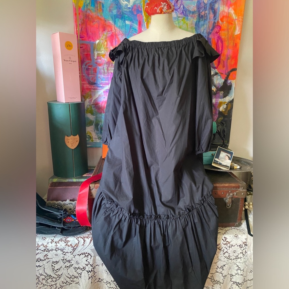 Pretty NWT Black Whowhatwear Off the Shoulder Fall Dress w/ POCKETS L 🖤😍🖤